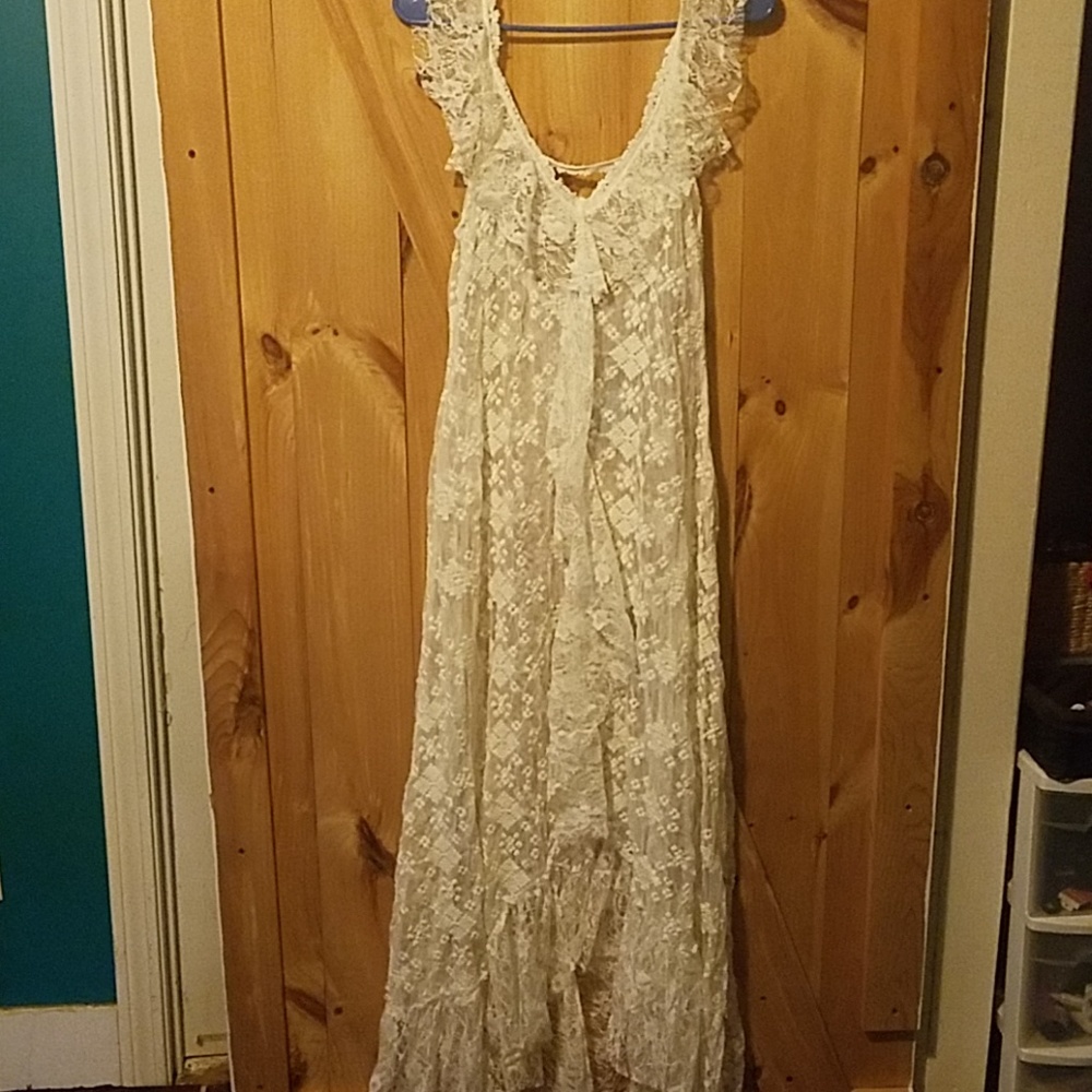 Lace intimate wear